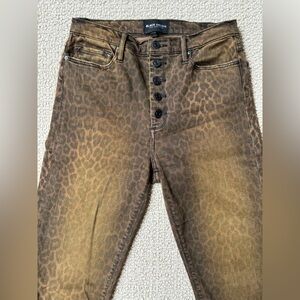 Black Orchid “Christie” Super high rise leopard jean, size 27